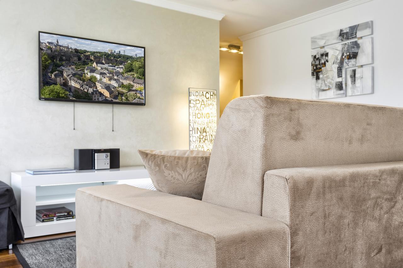 The Queen Luxury - Vinicia Apartment *